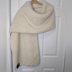 Bench Sherpa Oversized Scarf - Beige